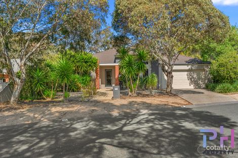 Property photo of 21 Alexander Close Strathfieldsaye VIC 3551