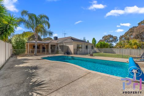 Property photo of 21 Alexander Close Strathfieldsaye VIC 3551