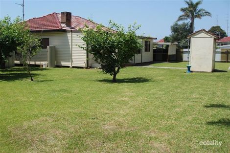 Property photo of 59 Ellengowan Crescent Fairy Meadow NSW 2519