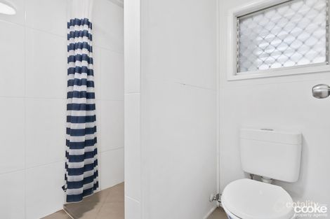 Property photo of 300 Blanchfield Street Koongal QLD 4701