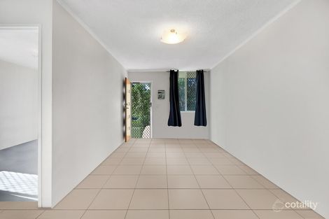 Property photo of 2/20 Sammells Drive Chermside QLD 4032