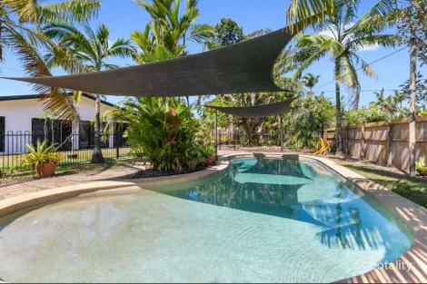35 Napier St, Trinity Park, QLD 4879