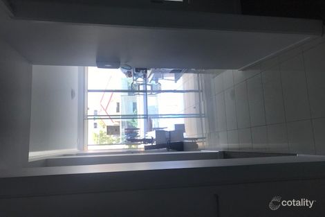 Property photo of 205/20 Labrador Street Labrador QLD 4215