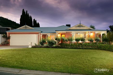 Property photo of 8 Lytham Court West Wodonga VIC 3690