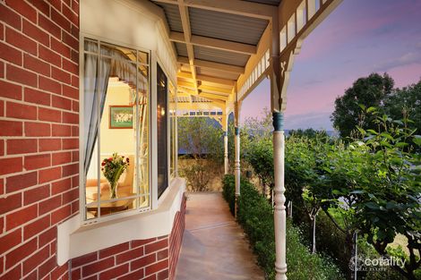 Property photo of 8 Lytham Court West Wodonga VIC 3690