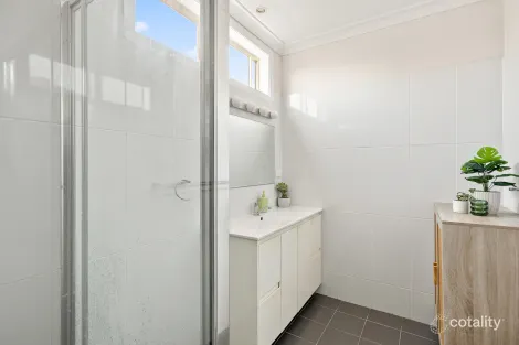 Property photo of 9 Prospect Street Mount Saint Thomas NSW 2500