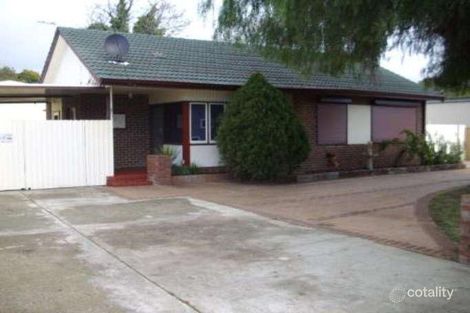 372 Fisher St, Cloverdale, WA 6105