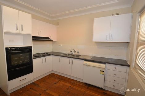 34 Somerville Rd, Hornsby Heights, NSW 2077