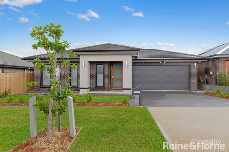 3 Gale St, Oran Park, NSW 2570