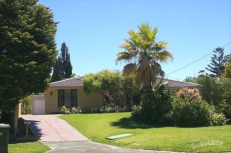 21 Mawson Cres, Hillarys, WA 6025