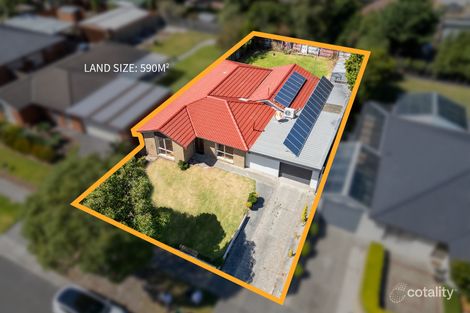 30 Hamilton Dr, Cranbourne North, VIC 3977