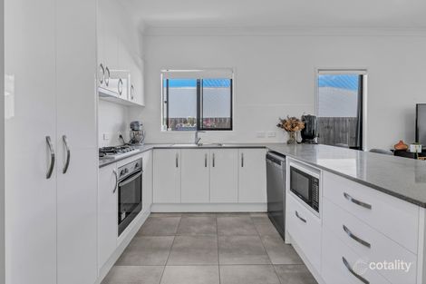 Property photo of 27 McVeigh Street Pimpama QLD 4209