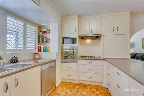 Property photo of 8 Reeves Court Kelmscott WA 6111