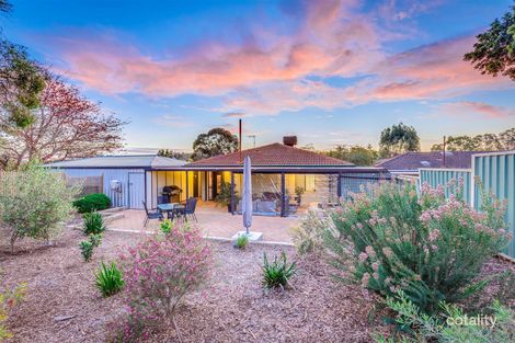 Property photo of 8 Reeves Court Kelmscott WA 6111