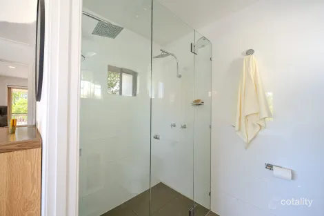 Property photo of 5 Wiluna Court Elanora QLD 4221