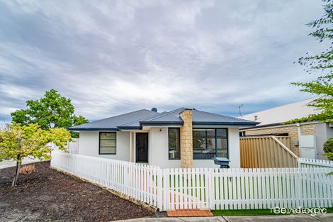 Property photo of 1 Clarity Elbow Atwell WA 6164
