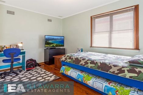 Property photo of 213 Northcliffe Drive Berkeley NSW 2506