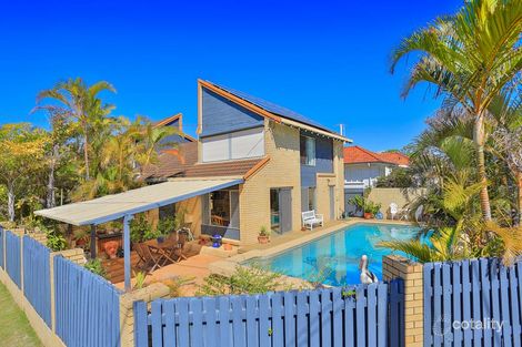 9 Whytecliffe Pde, Woody Point, QLD 4019
