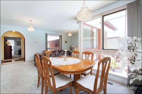 Property photo of 20 Golf Links Crescent Dingley Village VIC 3172