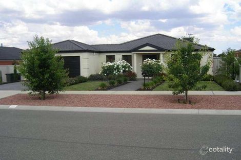 69 Arthurs Cres, Strathfieldsaye, VIC 3551