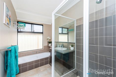 Property photo of 19 Auckland Way Hocking WA 6065