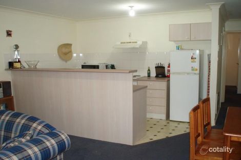 Property photo of 46 Cammeray Court Phillip ACT 2606