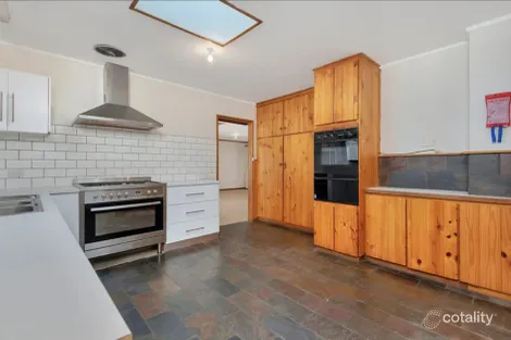 Property photo of 34 Vine Street Surrey Downs SA 5126
