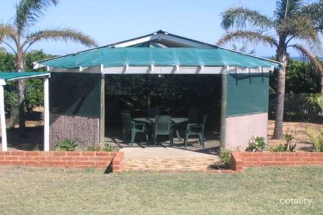 Property photo of 437 Hall Road Waggrakine WA 6530