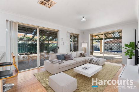 Property photo of 35 Camelot Grove Carramar WA 6031