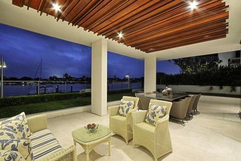 Property photo of 23/1 Macquarie Street Teneriffe QLD 4005