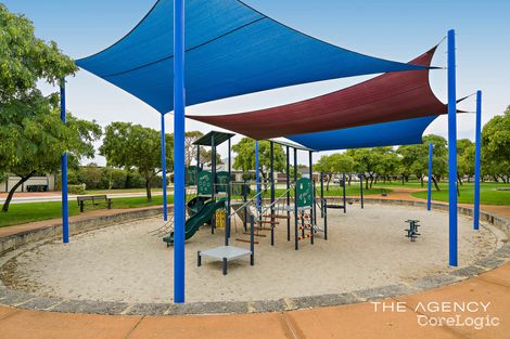 Property photo of 2 Chorus Circle Atwell WA 6164