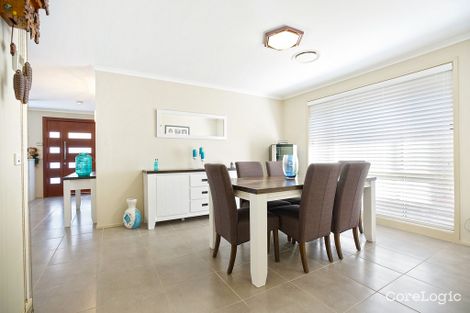 Property photo of 3 The Lakes Drive Glenmore Park NSW 2745