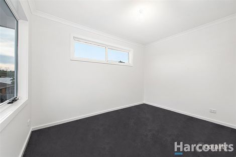 Property photo of 2/309 Findon Road Epping VIC 3076