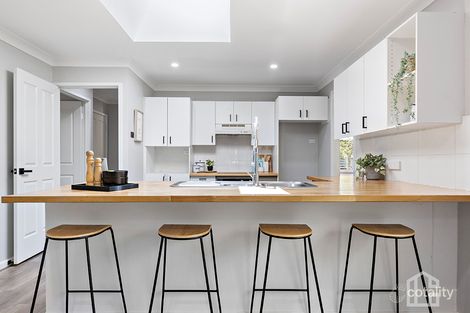 Property photo of 19 Turnbull Street Winmalee NSW 2777