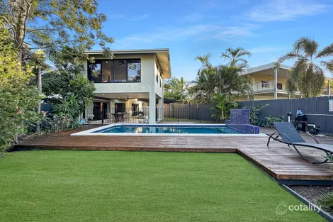 Property photo of 2/28 Jamaica Crescent Bushland Beach QLD 4818