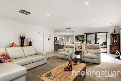 Property photo of 6 Artesian Place Waterways VIC 3195