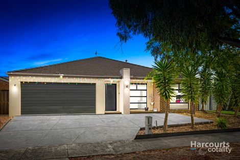 Property photo of 18 Menzies Drive Burnside Heights VIC 3023