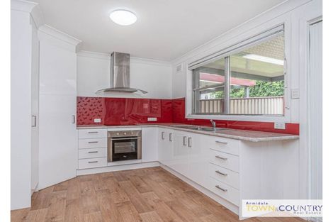 Property photo of 2/14 Chestnut Avenue Armidale NSW 2350