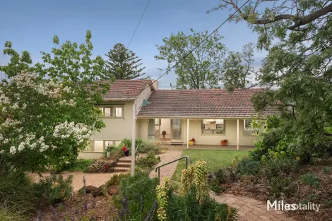 Property photo of 92 Mountain View Parade Rosanna VIC 3084