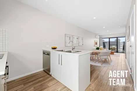 33/14 GRACE MUNRO CRES, STRATHNAIRN, ACT 2615