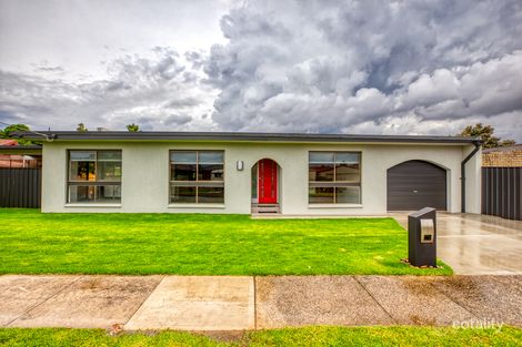 Property photo of 10 Drummond Court West Wodonga VIC 3690