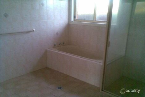 Property photo of 10 Grampian Place Tatton NSW 2650