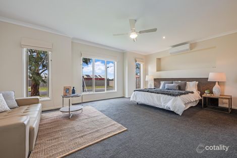 Property photo of 16 Fenwick Fairway Bannockburn VIC 3331
