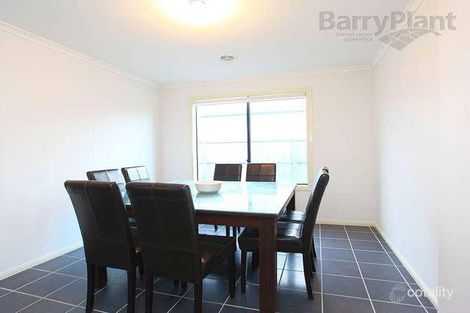 Property photo of 18 Dolphin Crescent Point Cook VIC 3030