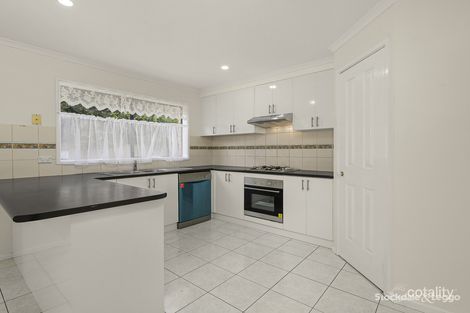 Property photo of 77 Central Parkway Cranbourne West VIC 3977