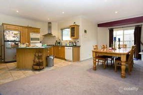 Property photo of 30 Larbert Road Mooroolbark VIC 3138