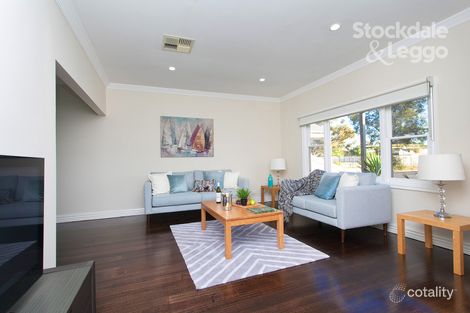 Property photo of 1/4 Glencairn Avenue Deer Park VIC 3023