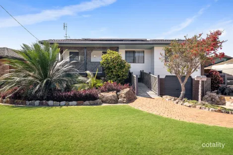 Property photo of 3 Oleander Drive Scotts Head NSW 2447