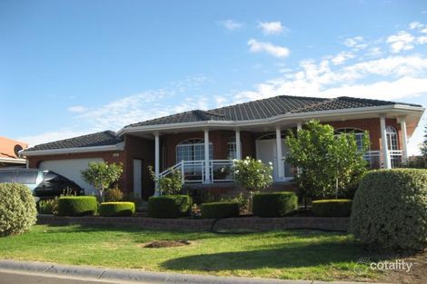 14 Currie Dr, Delahey, VIC 3037