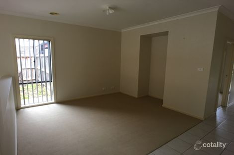 Property photo of 9 Oakville Place Craigieburn VIC 3064